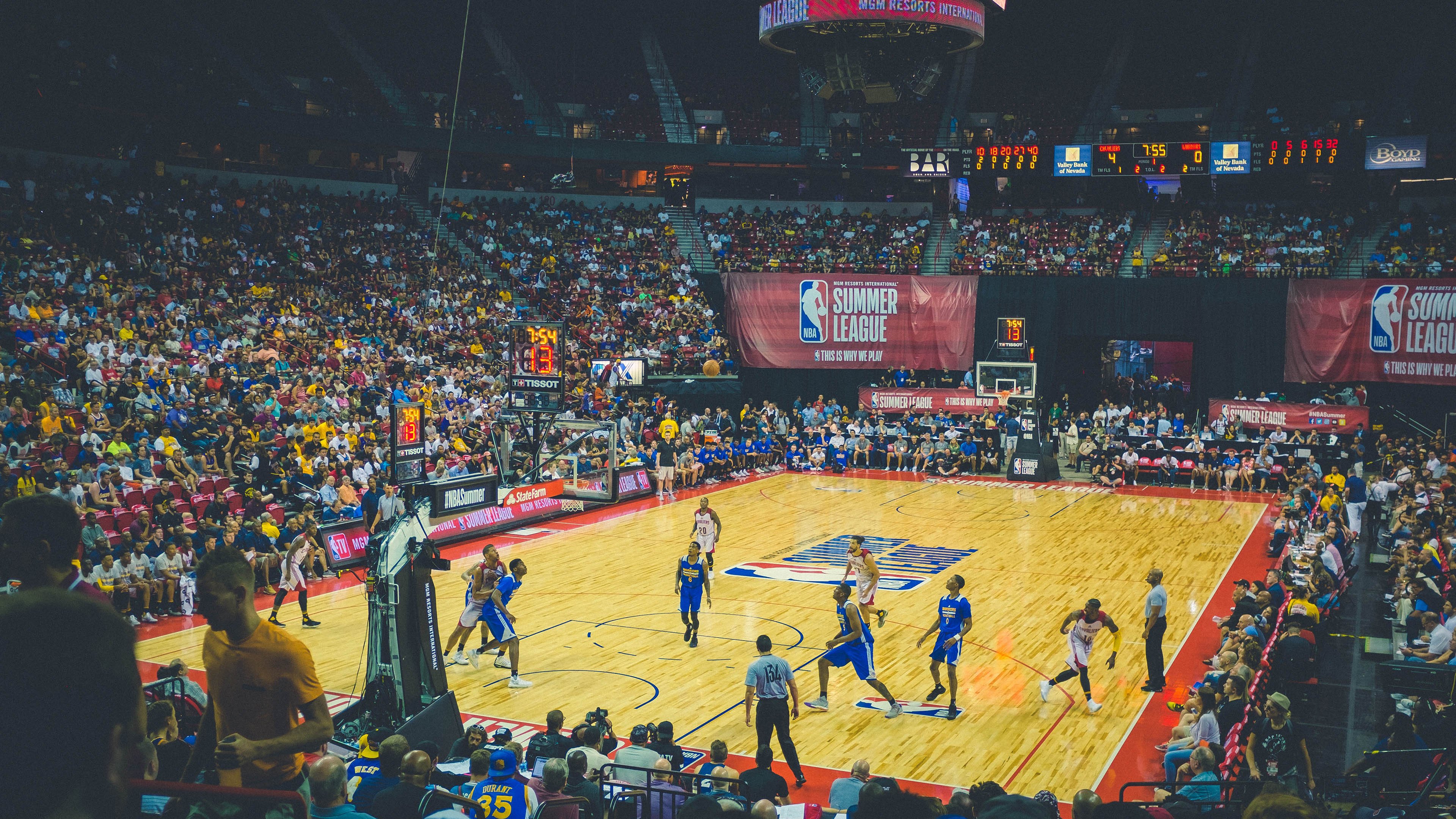 联盟与高校共建运动表现评估中心，支持科学训练