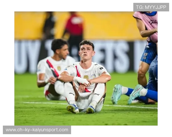 福登位置灵活性为球队提供战术多样性，福登踢什么位置